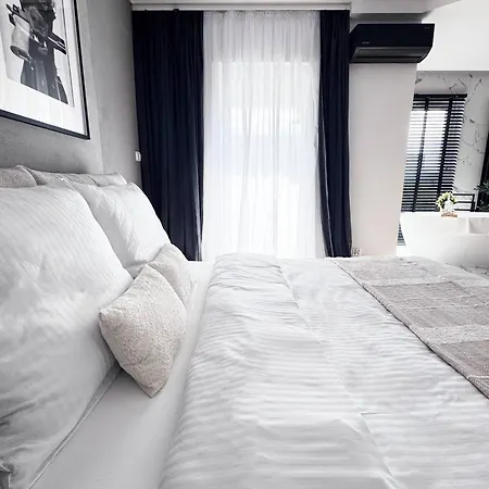 Heaven Sauna アパート ジェシュフ